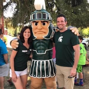 Meet your Posher, Alexandra